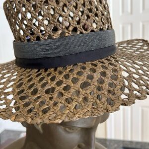 Brunello Cucinelli Woven Raffia Hat
in Brown NWT Size L NWT